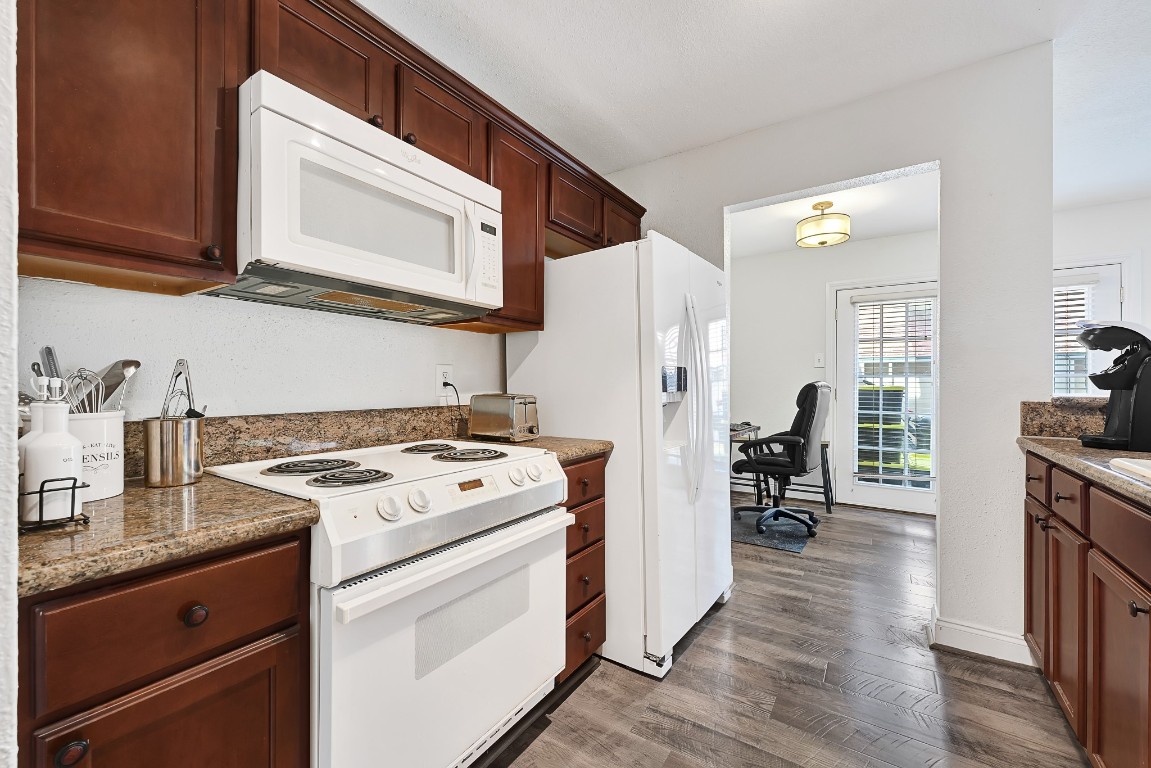 2211 South Kirkwood Road, Unit 26 Houston, TX 77077 - Photo 13 of 25