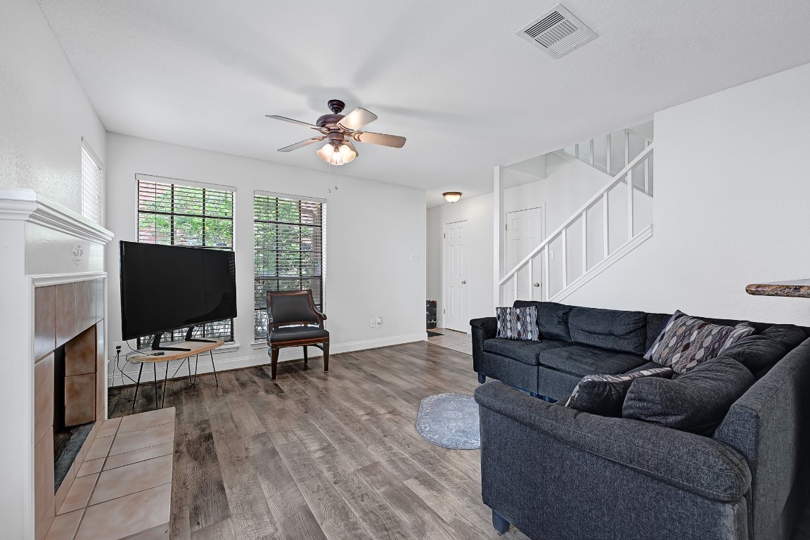 2211 South Kirkwood Road, Unit 26 Houston, TX 77077 - Photo 8 of 25