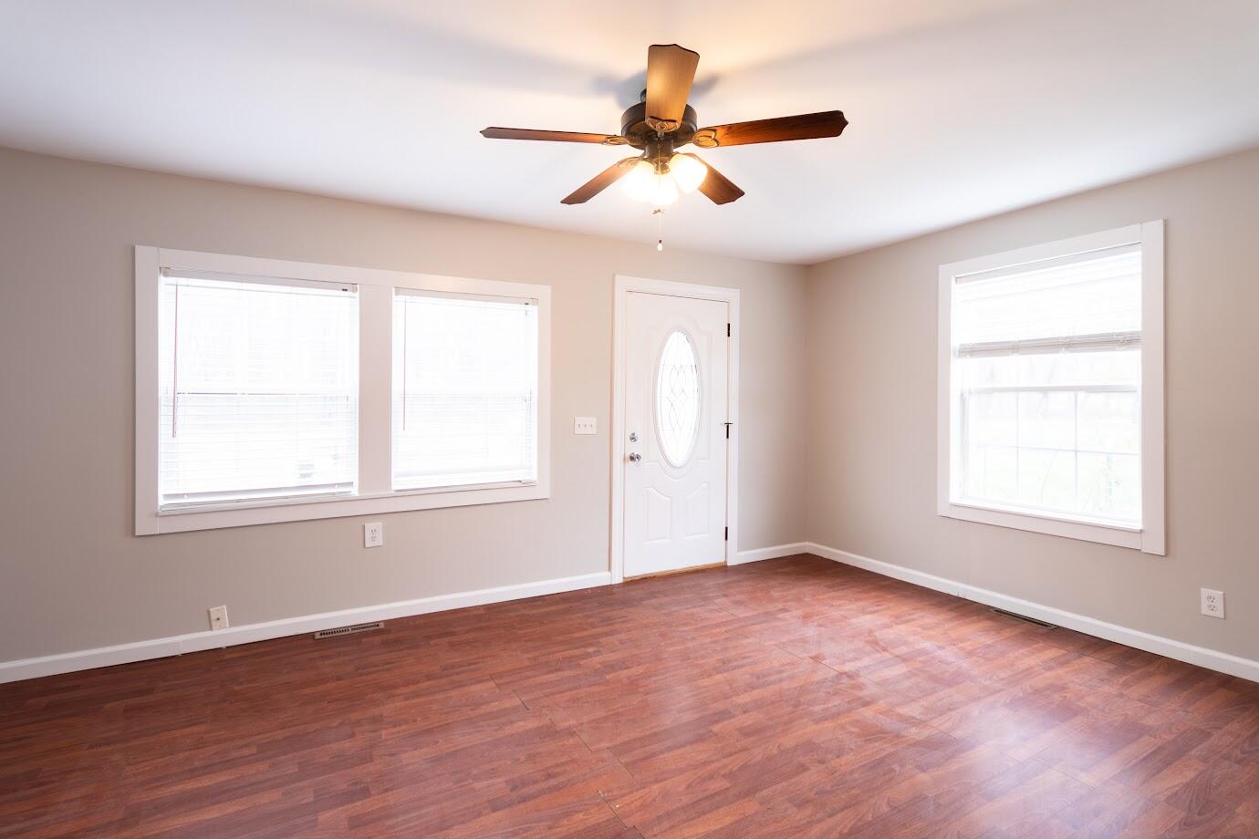 45811 Harris Road Belleville, MI 48111 - Photo 4 of 21 Harris 4