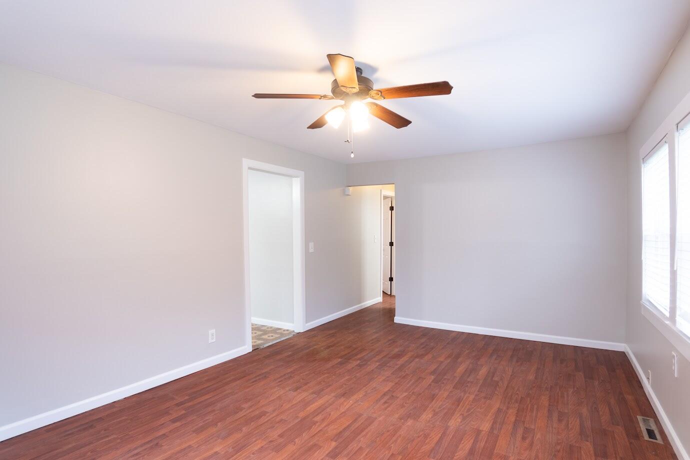 45811 Harris Road Belleville, MI 48111 - Photo 10 of 21 Harris 10