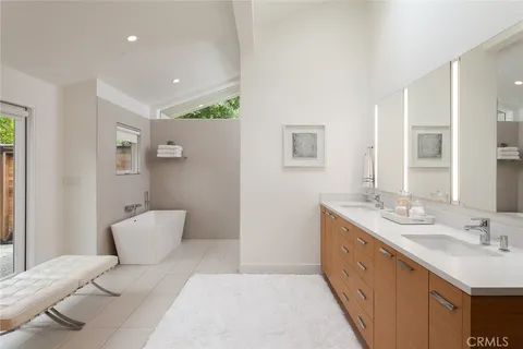 $20,000 | 11 Greenbriar Lane, Newport Beach, CA 92660