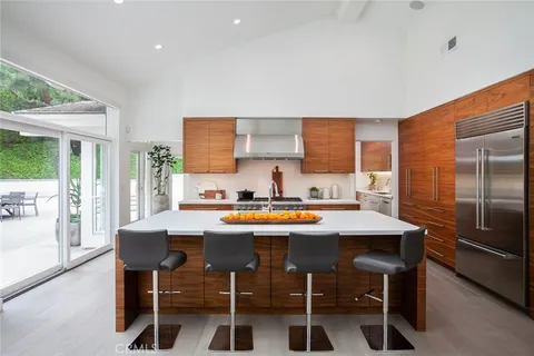 $20,000 | 11 Greenbriar Lane, Newport Beach, CA 92660