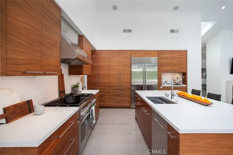 $20,000 | 11 Greenbriar Lane, Newport Beach, CA 92660