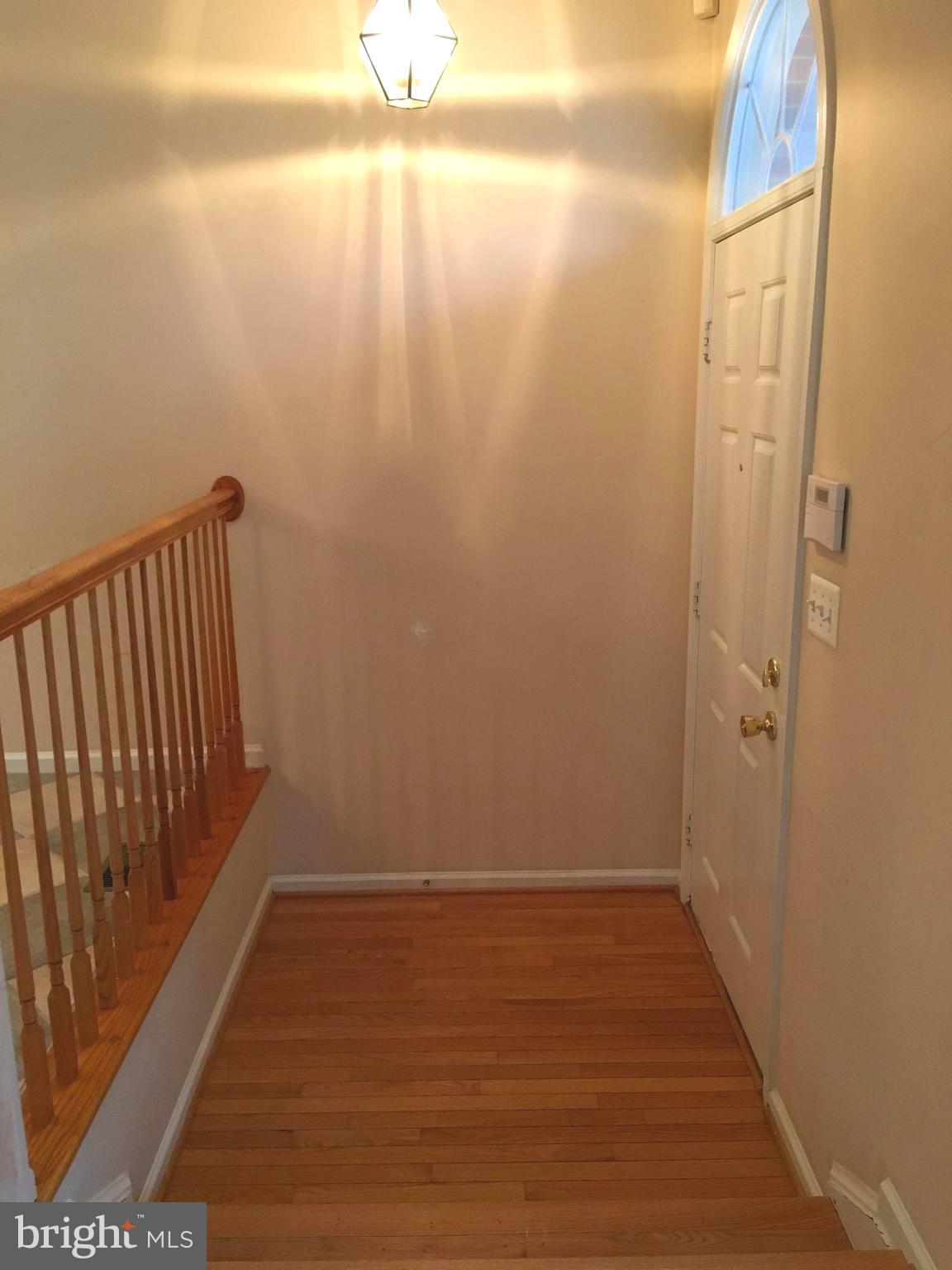 21474 Tamarack Ridge Square Sterling, VA 20164 - Photo 22 of 23 Foyer