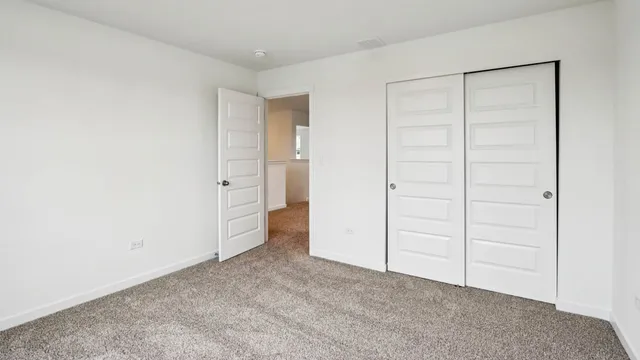 $557,990 | 10006 Edgebrook Lane, Huntley, IL 60142