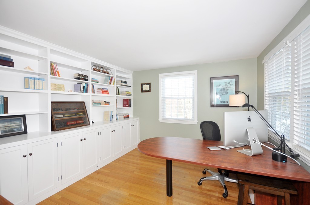 4 Broadview Street Acton, MA 01720 - Photo 5 of 10