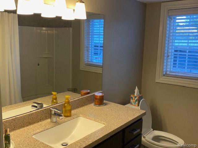 2377 Walton Boulevard, Unit 12 Rochester Hills, MI 48309 - Photo 19 of 23
