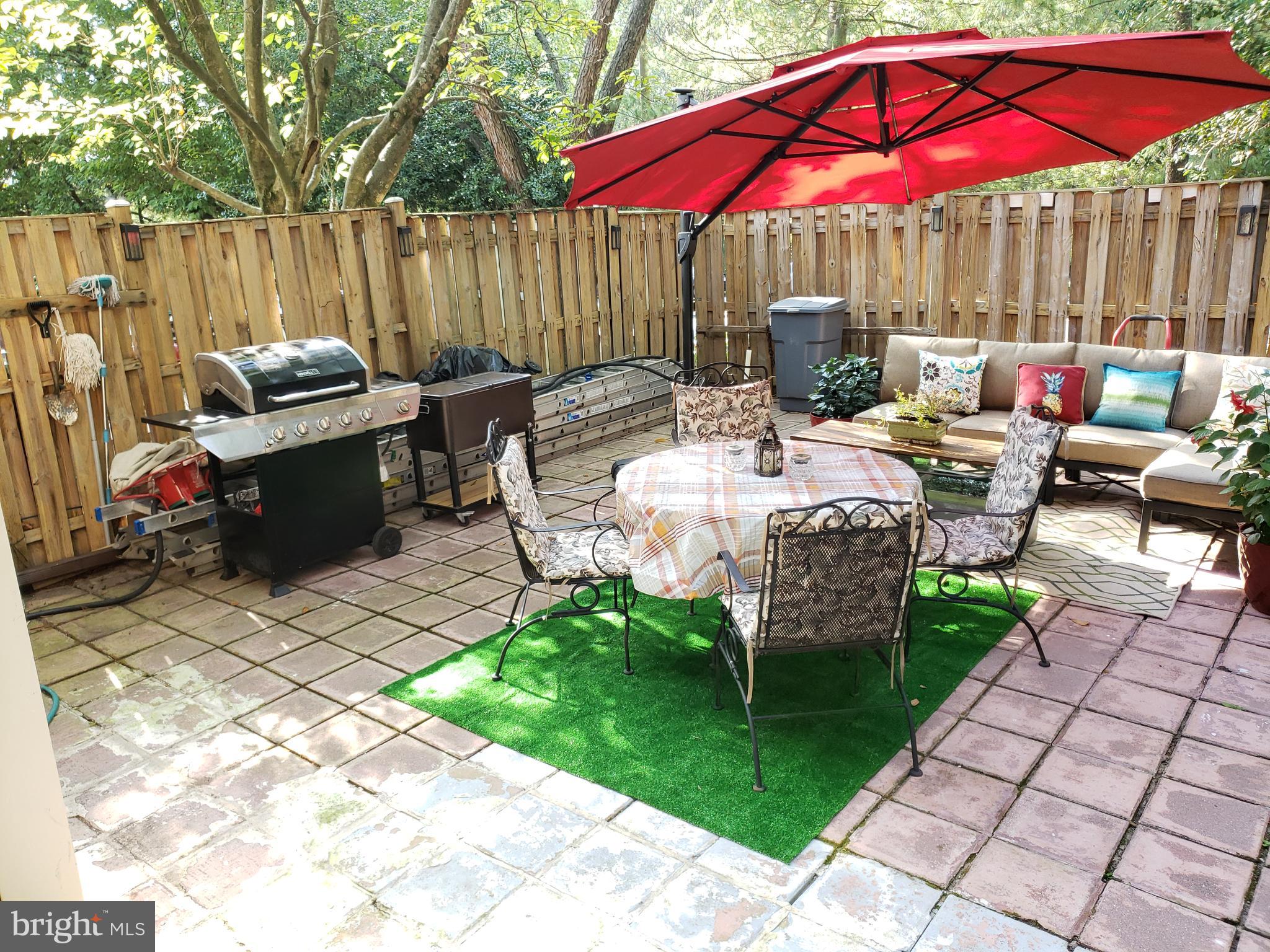 8736 Ridge Hollow Court Springfield, VA 22152 - Photo 12 of 57 PATIO