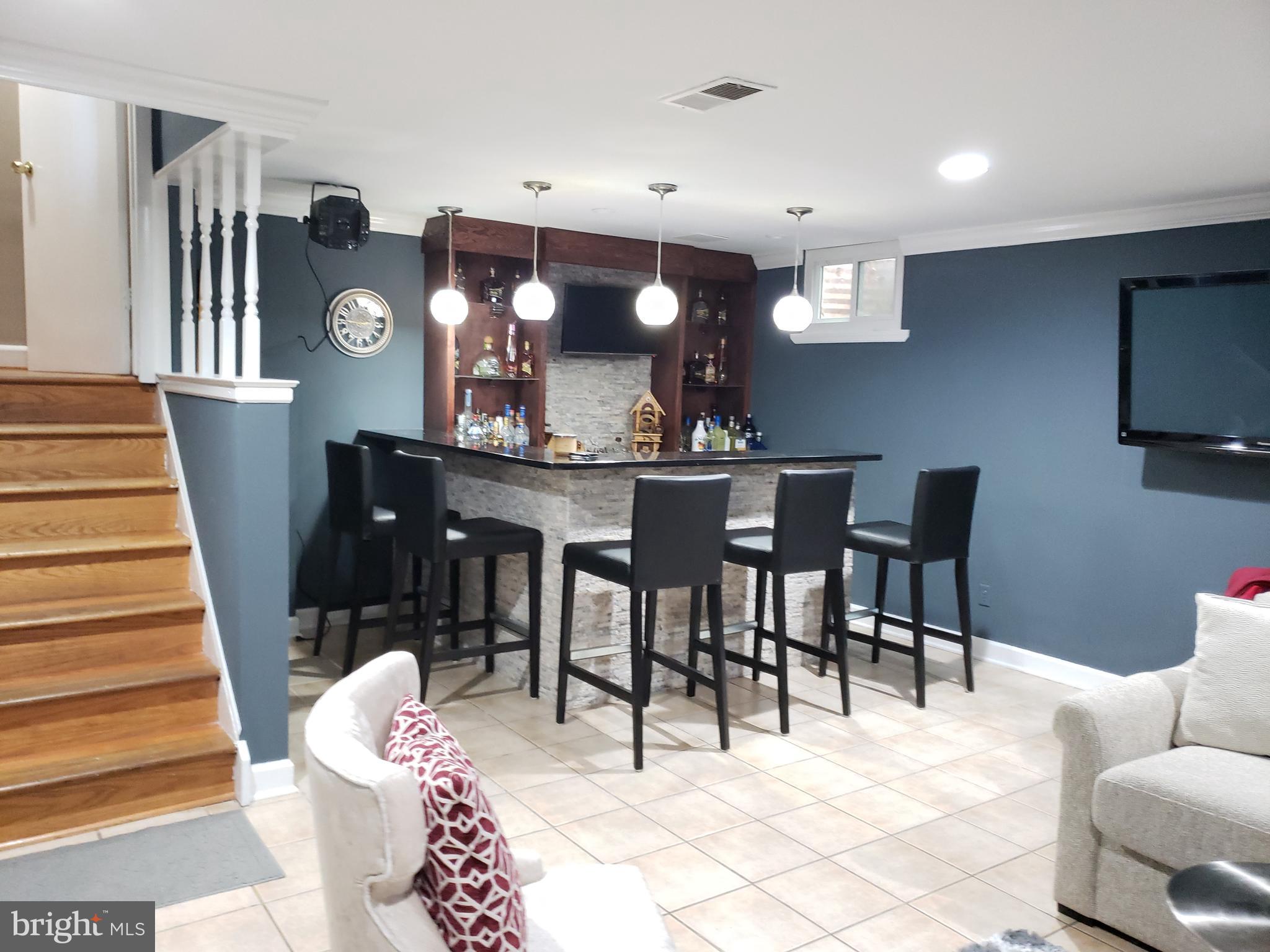8736 Ridge Hollow Court Springfield, VA 22152 - Photo 23 of 57 RECREATION ROOM LOWER LEVEL