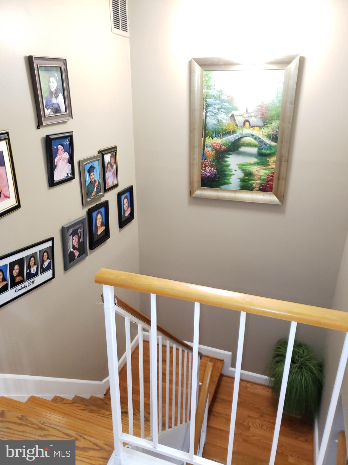 8736 Ridge Hollow Court Springfield, VA 22152 - Photo 27 of 57 Gallery Image 27