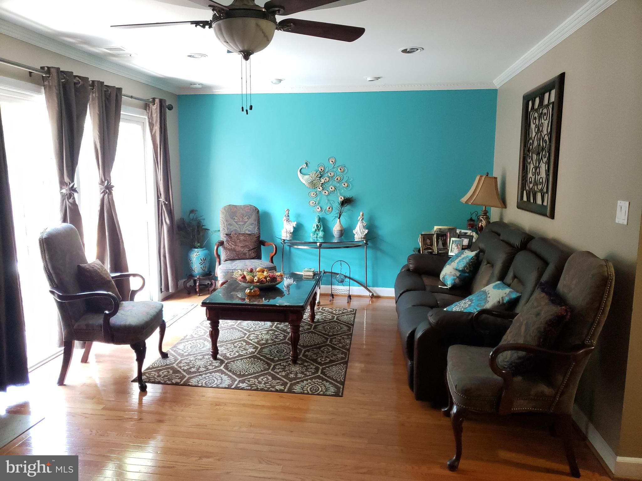 8736 Ridge Hollow Court Springfield, VA 22152 - Photo 7 of 57 LIVING ROOM MAIN FLOOR
