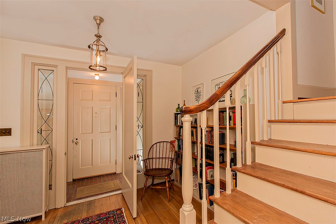 2848 Coleridge Road Cleveland, OH 44118 - Photo 13 of 24