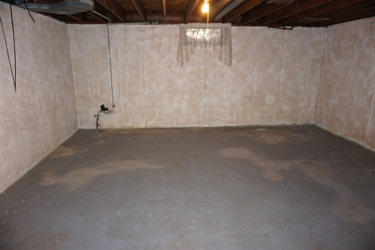 2348 Wisconsin Road Rockford, IL 61108 - Photo 13 of 15 Gallery Image 13