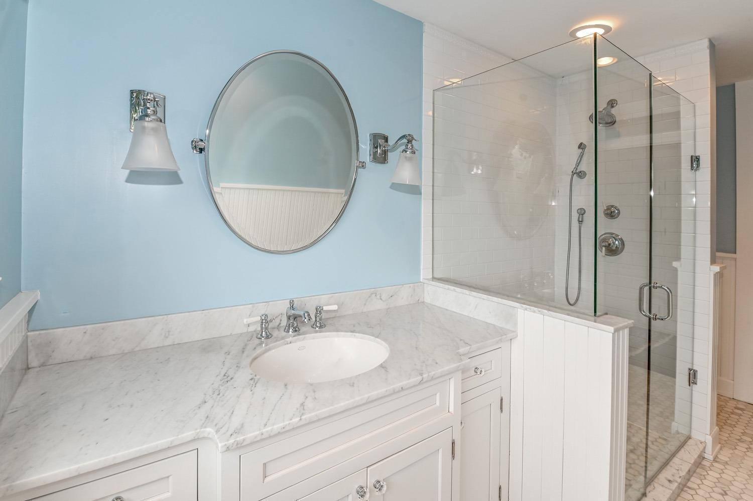 2461 Grandin Road Cincinnati, OH 45208 - Photo 34 of 48