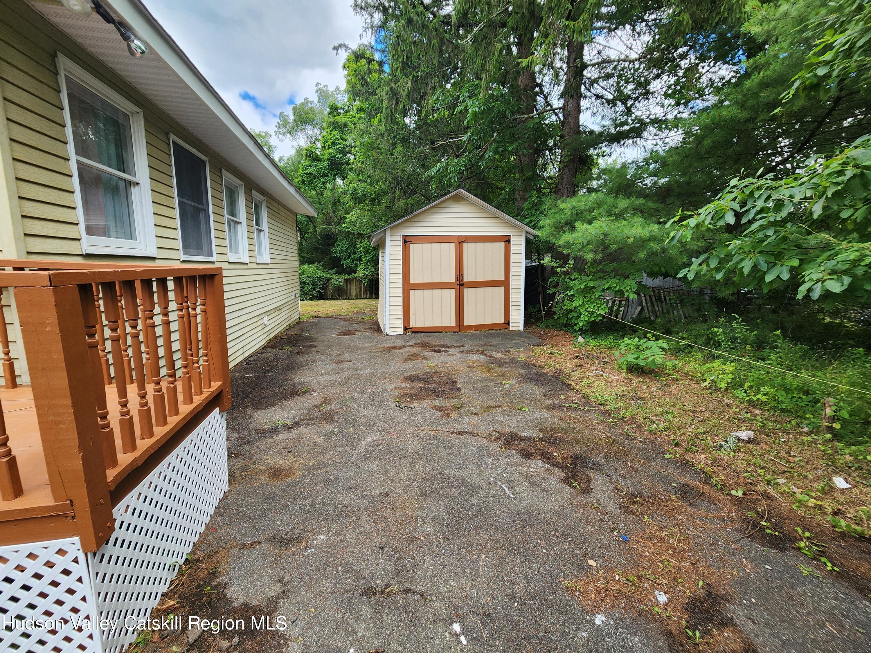 672 Springtown Road Tillson, NY 12486 - Photo 20 of 20 springtown garage