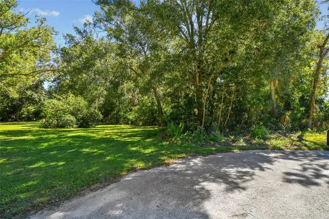 a view of outdoor space