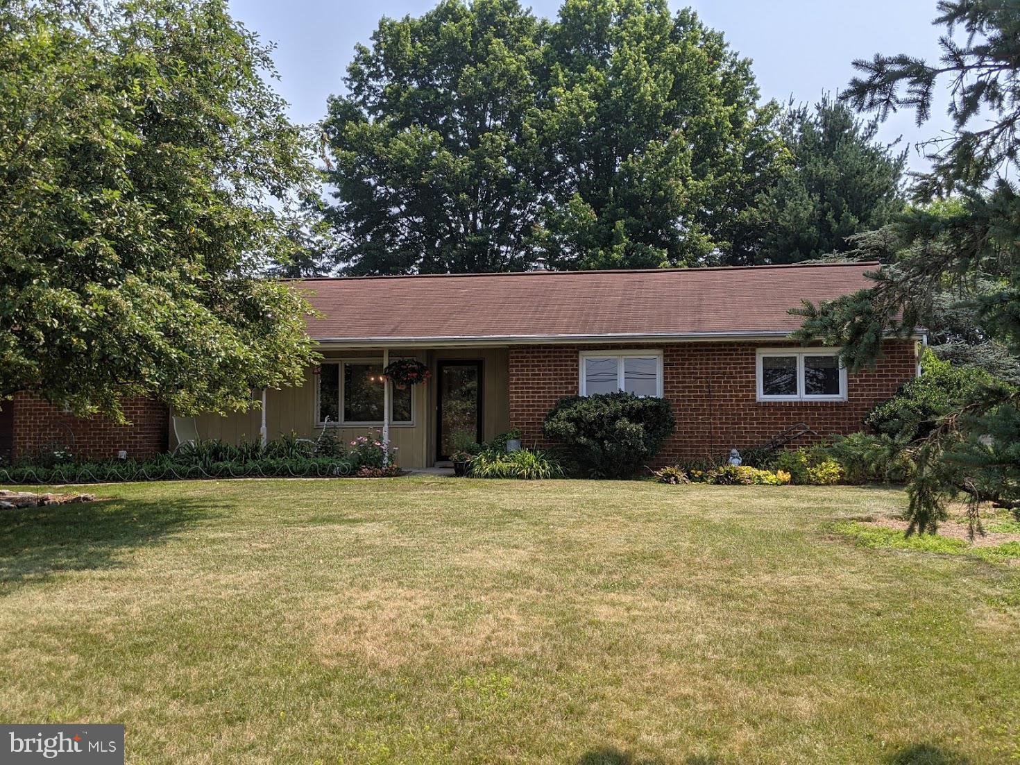 1910 Valley Road Etters, PA 17319 - Photo 1 of 34 Gallery Image 1