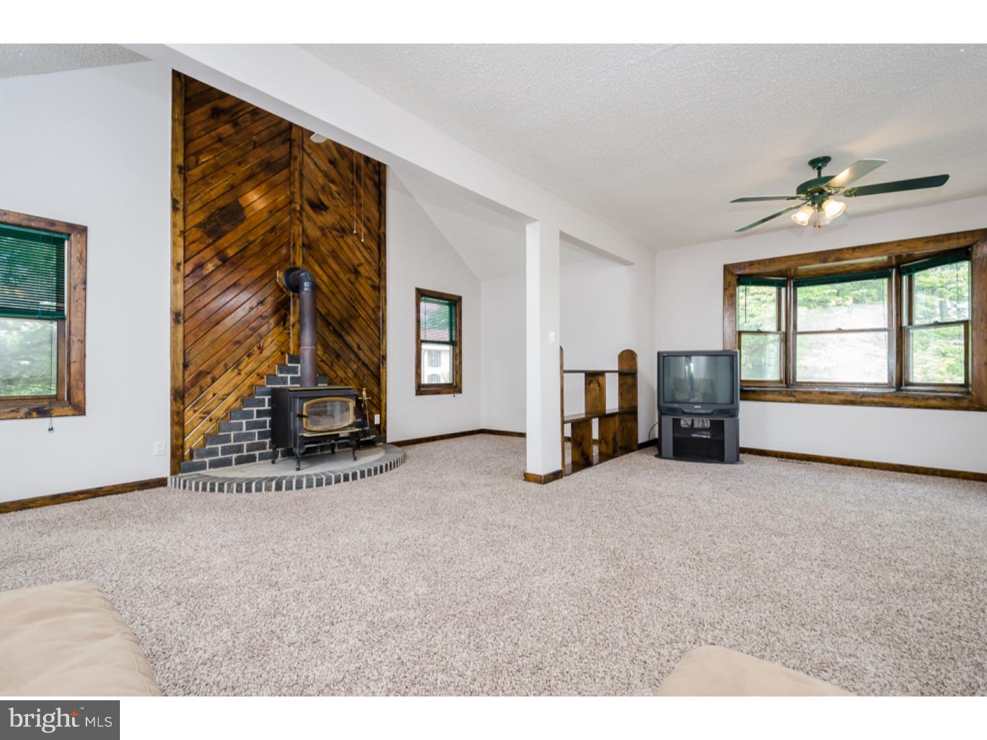 805 Kettle Run Road Marlton, NJ 08053 - Photo 4 of 24