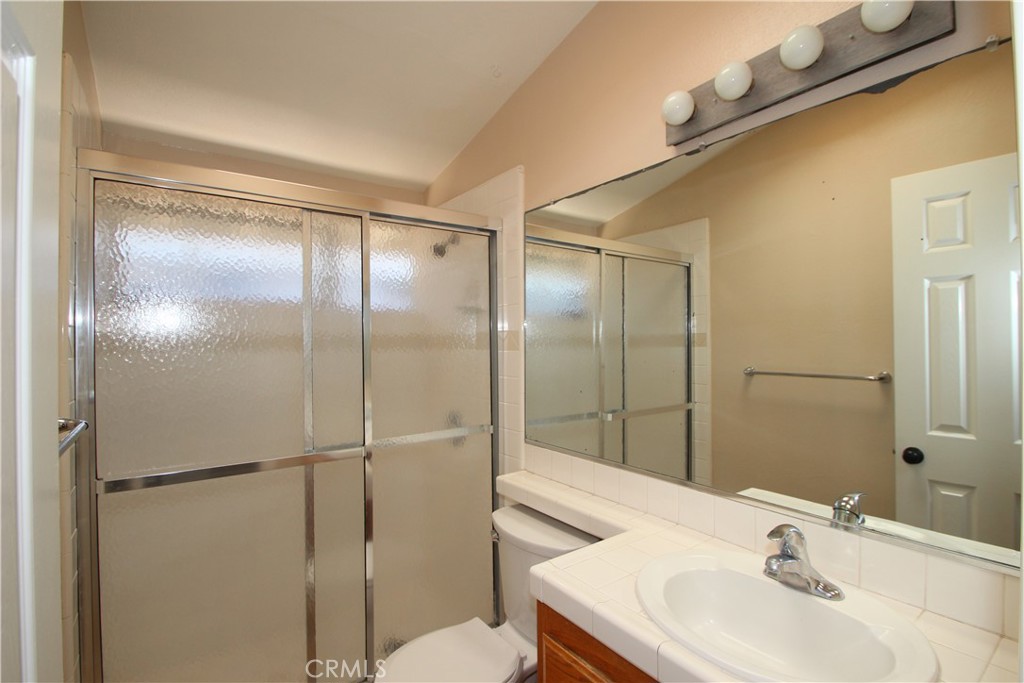 263 Hanover Drive Costa Mesa, CA 92626 - Photo 12 of 16 Gallery Image 12