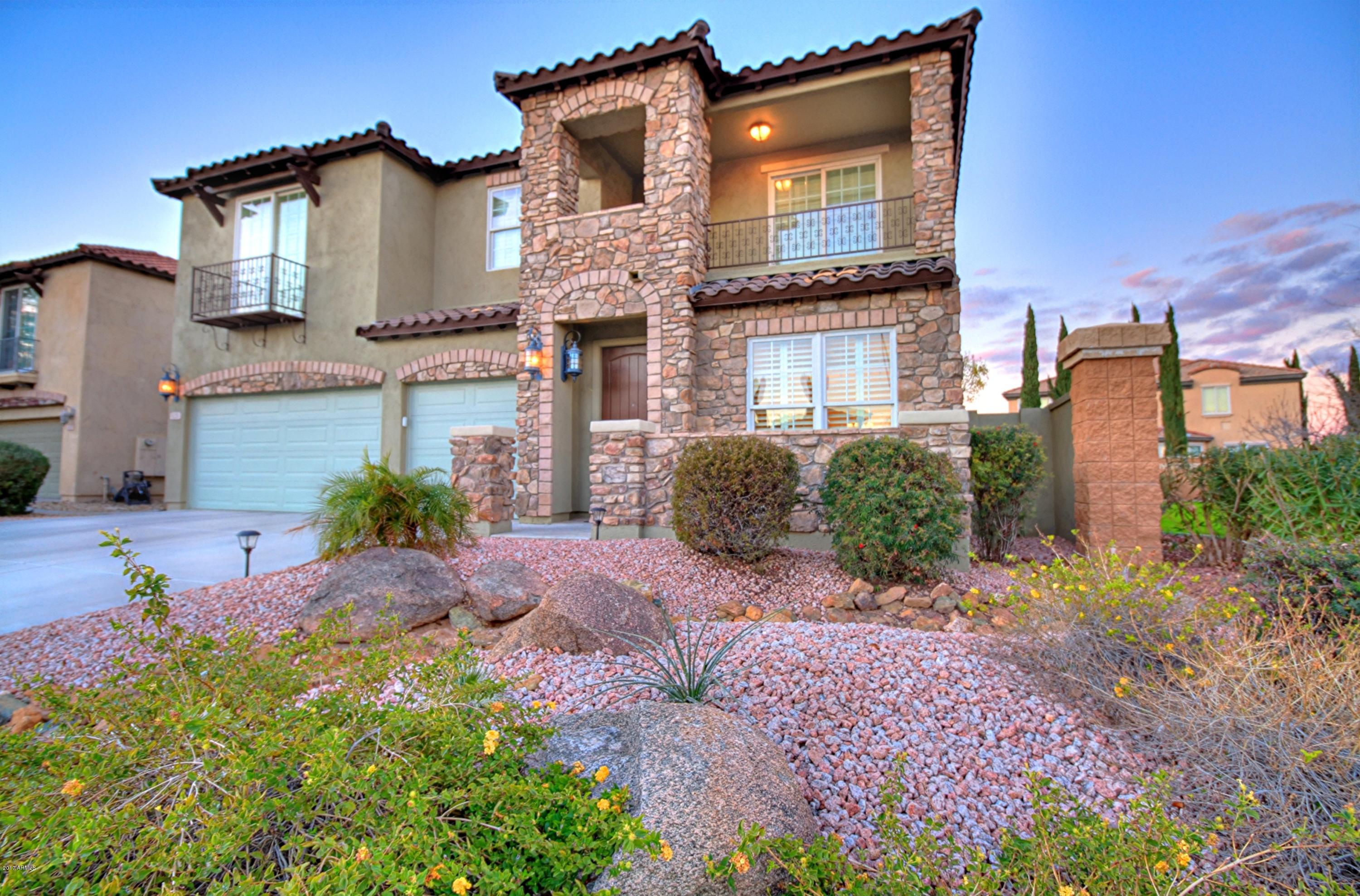 836 East Blue Ridge Way Chandler, AZ 85249 - Photo 2 of 64 front5