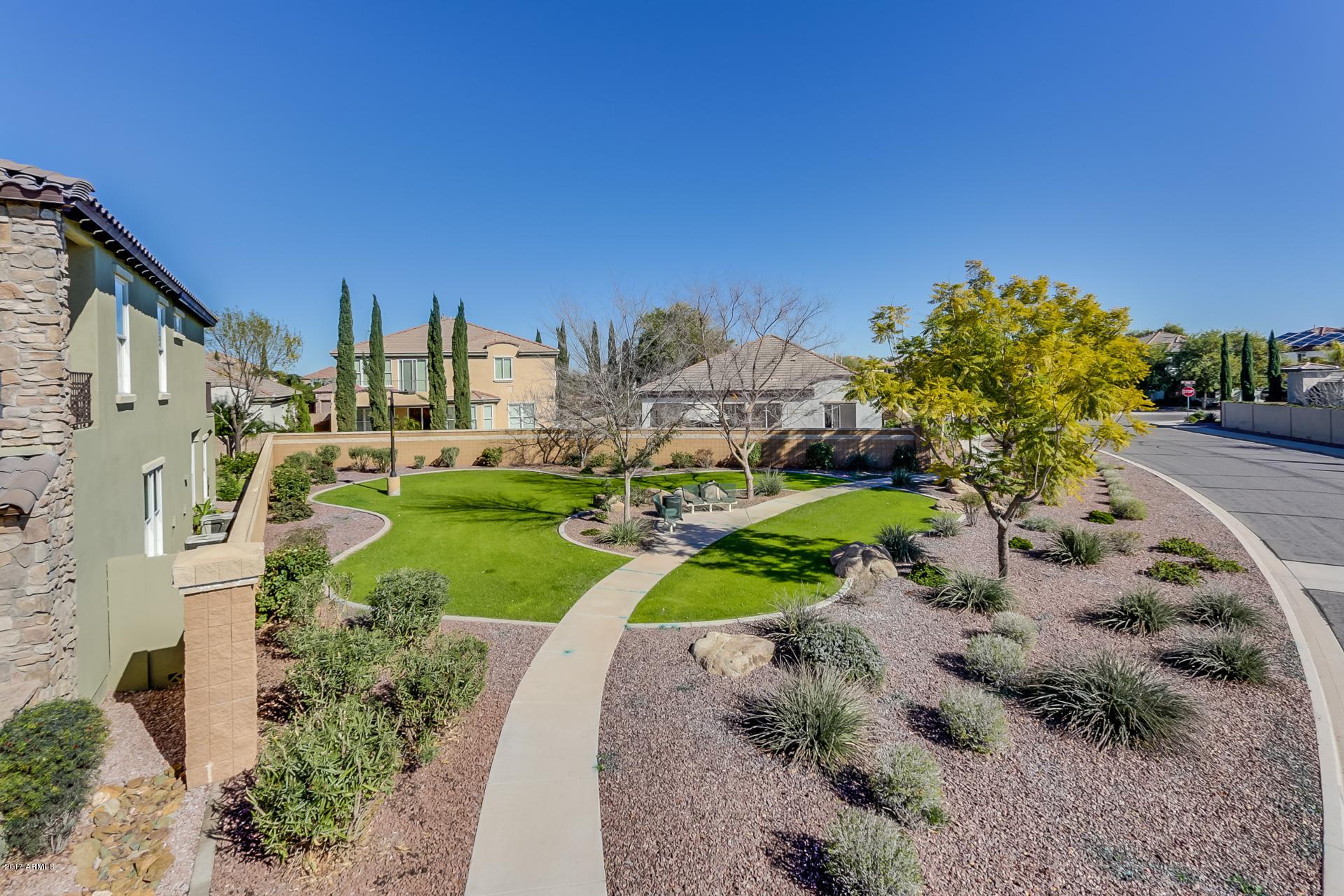 836 East Blue Ridge Way Chandler, AZ 85249 - Photo 46 of 64 side yard