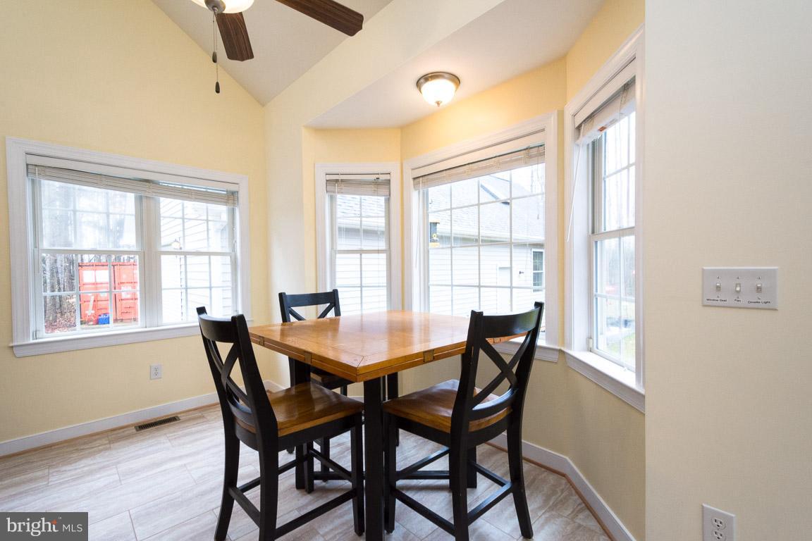 1885 Wickham Road Bumpass, VA 23024 - Photo 16 of 30 Breakfast nook