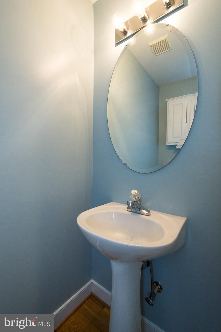 1885 Wickham Road Bumpass, VA 23024 - Photo 8 of 30 Main Level Half Bath