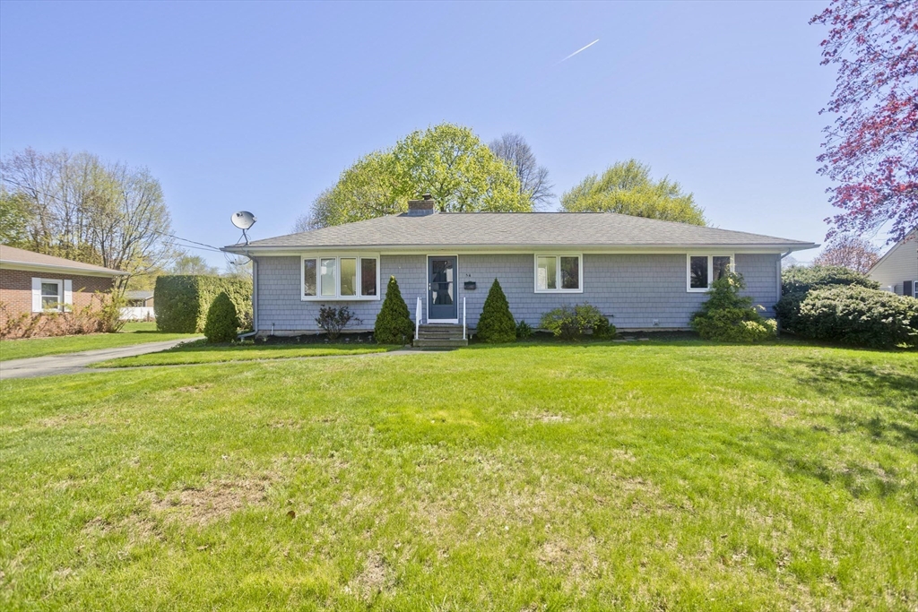 54 Sterling Road Holyoke, MA 01040 - Photo 2 of 37 Gallery Image 2