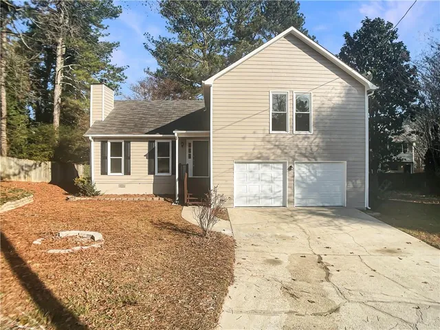 a view of a white house