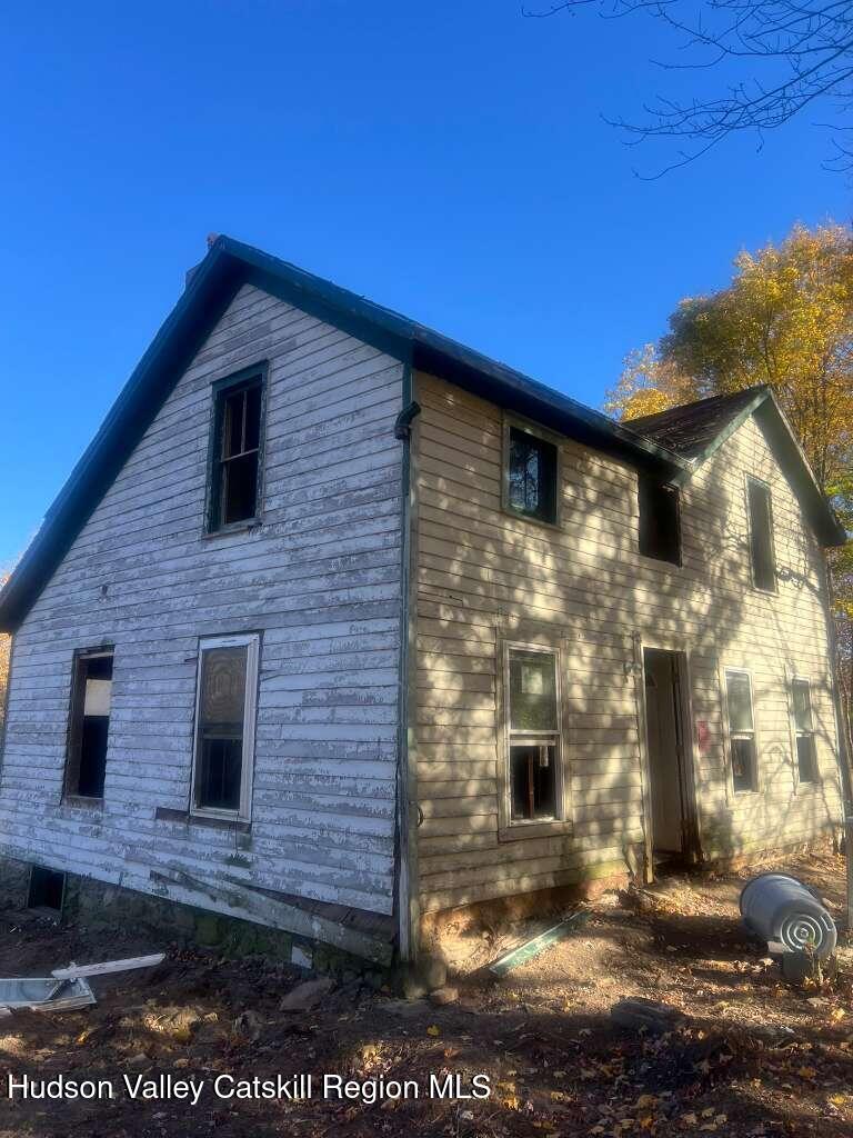 29 Reservoir Road Shokan, NY 12481 - Photo 2 of 7 a view of backyard of house