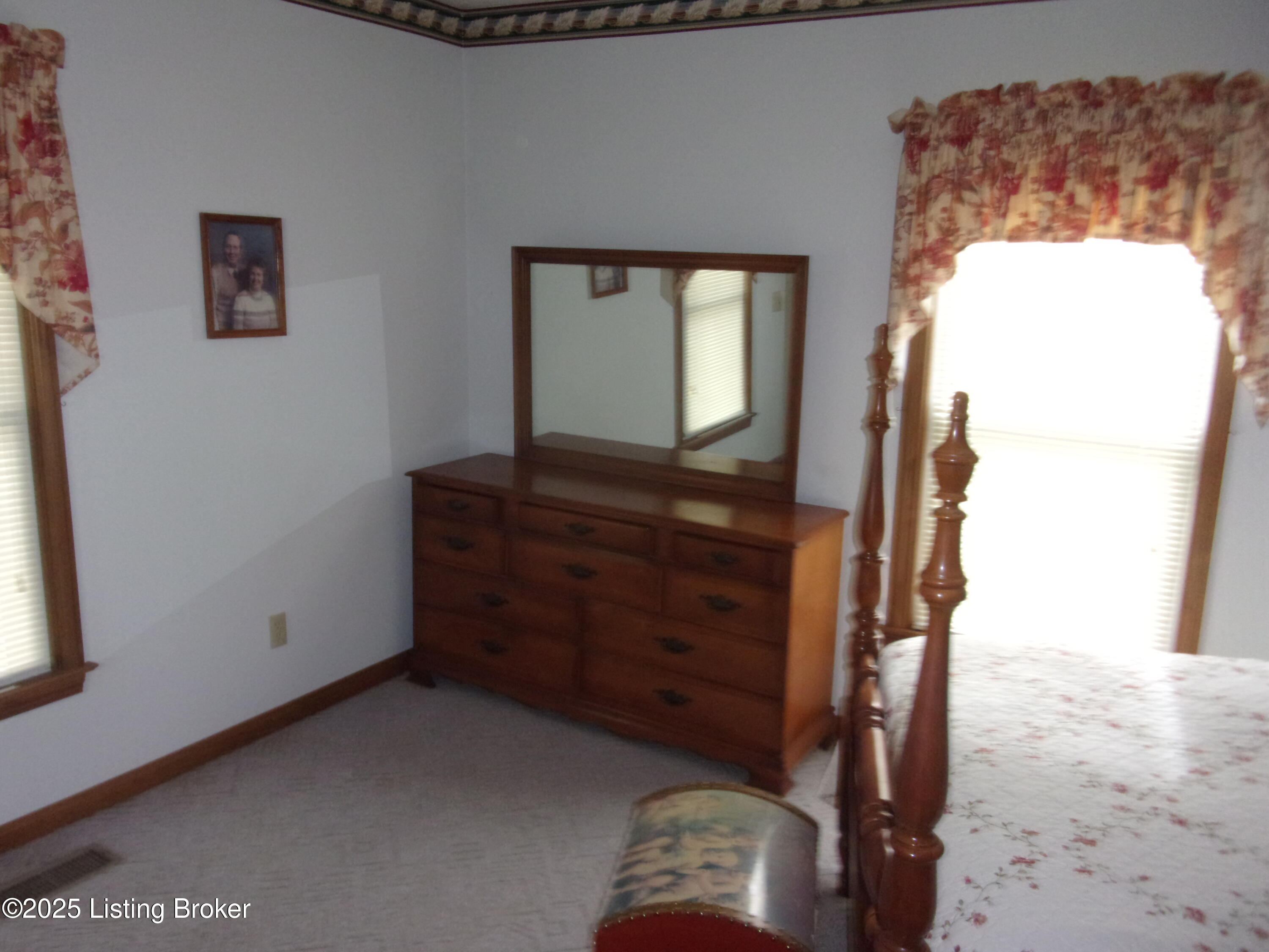 97 Old Tunnell Mill Road Chaplin, KY 40012 - Photo 13 of 33 101_6491