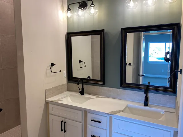 $342,647 | 8632 East Chris Street, Bel Aire, KS 67226