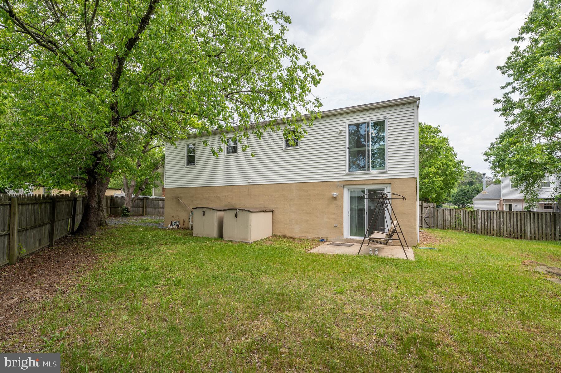 1208 Hunter Road Pasadena, MD 21122 - Photo 25 of 26 Gallery Image 25