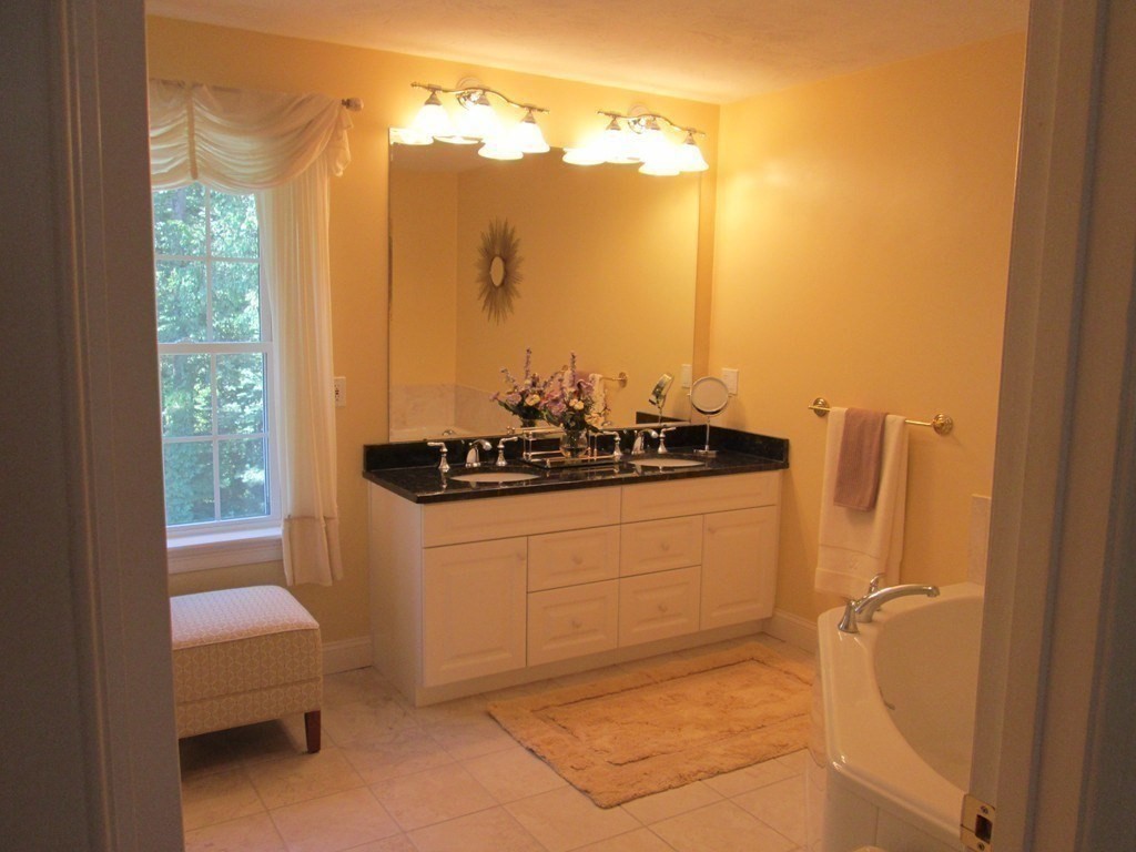 70 Caldwell Farm Road, Unit 70 Newbury, MA 01922 - Photo 13 of 31 Gallery Image 13