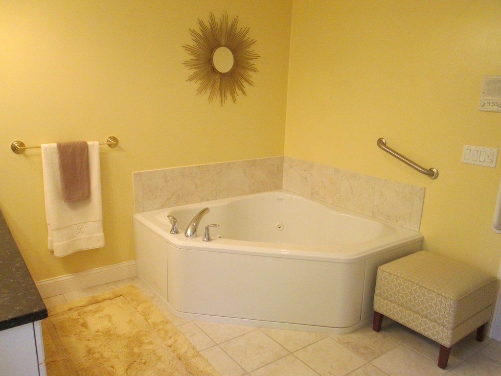 70 Caldwell Farm Road, Unit 70 Newbury, MA 01922 - Photo 14 of 31 Gallery Image 14