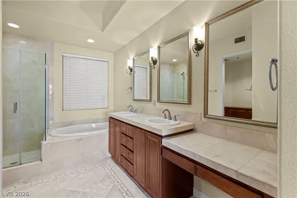 $484,900 | 15 Via Mantova, Unit 208, Henderson, NV 89011