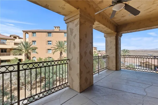 $484,900 | 15 Via Mantova, Unit 208, Henderson, NV 89011