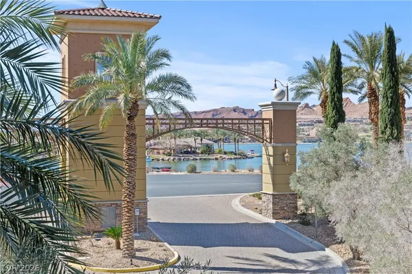 $484,900 | 15 Via Mantova, Unit 208, Henderson, NV 89011