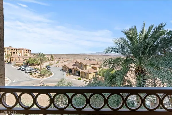 $484,900 | 15 Via Mantova, Unit 208, Henderson, NV 89011