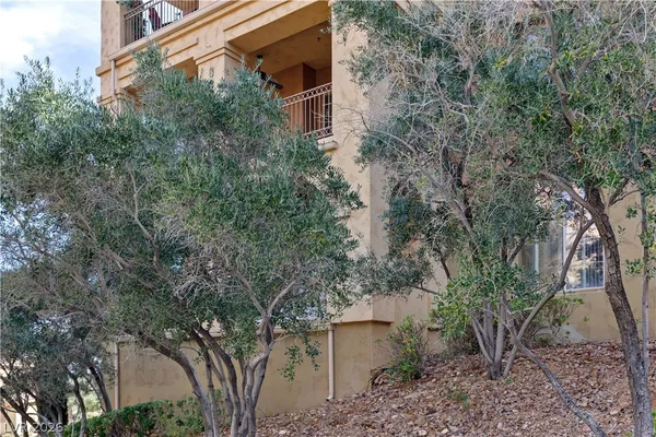 $484,900 | 15 Via Mantova, Unit 208, Henderson, NV 89011