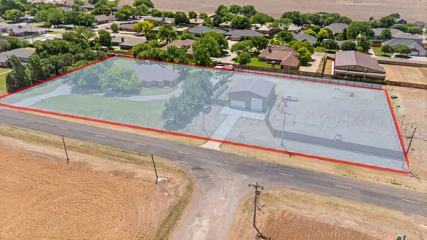 $599,990 | 1705 West 11th Street, Friona, TX 79035