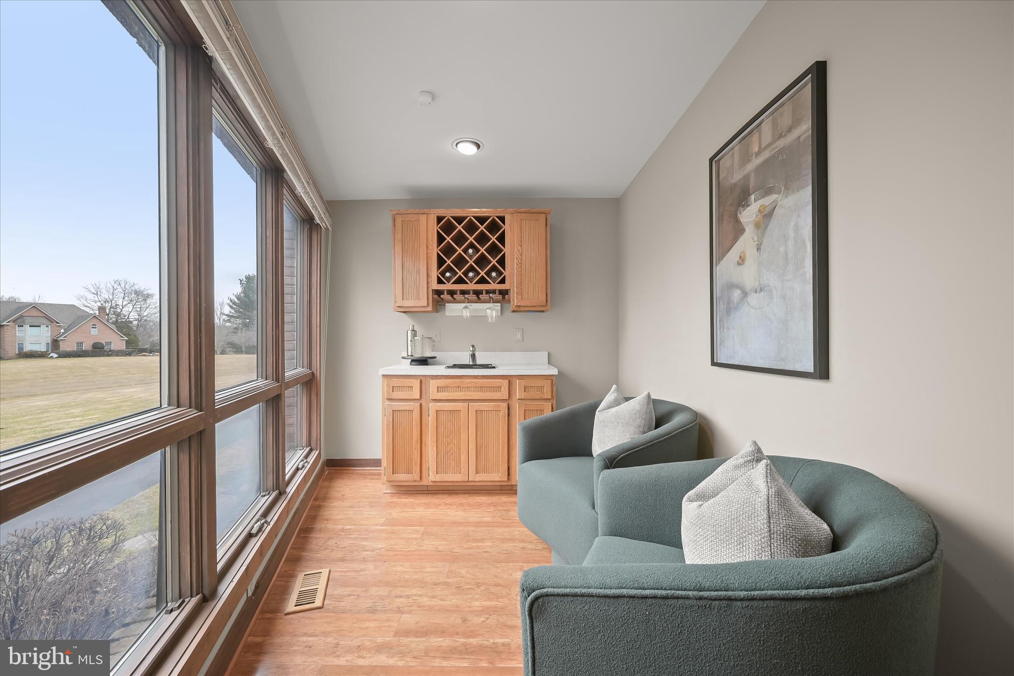 13304 Ridgewood Drive Ellicott City, MD 21042 - Photo 12 of 88 Wet Bar