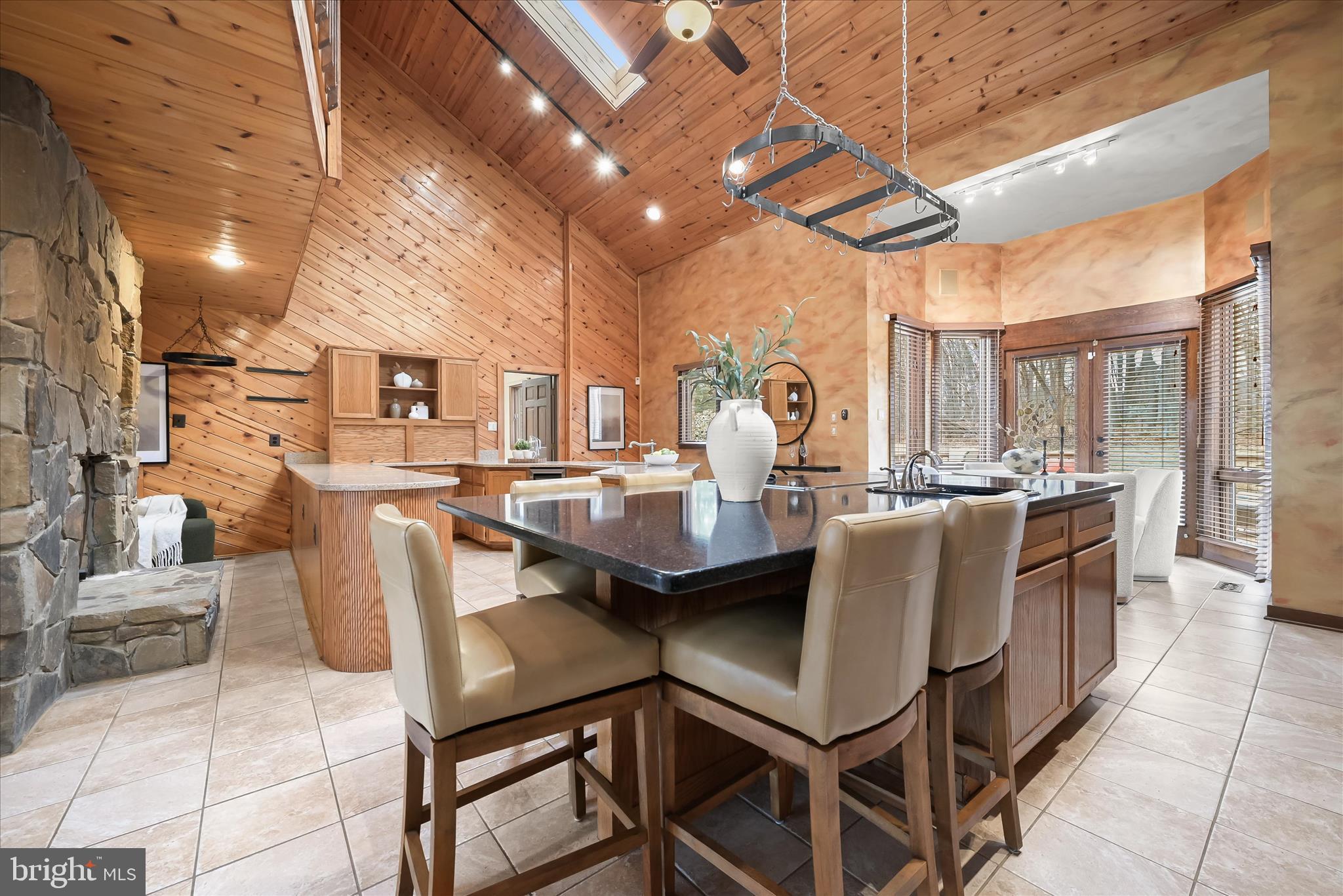 13304 Ridgewood Drive Ellicott City, MD 21042 - Photo 17 of 88 Eat-in Kitchen