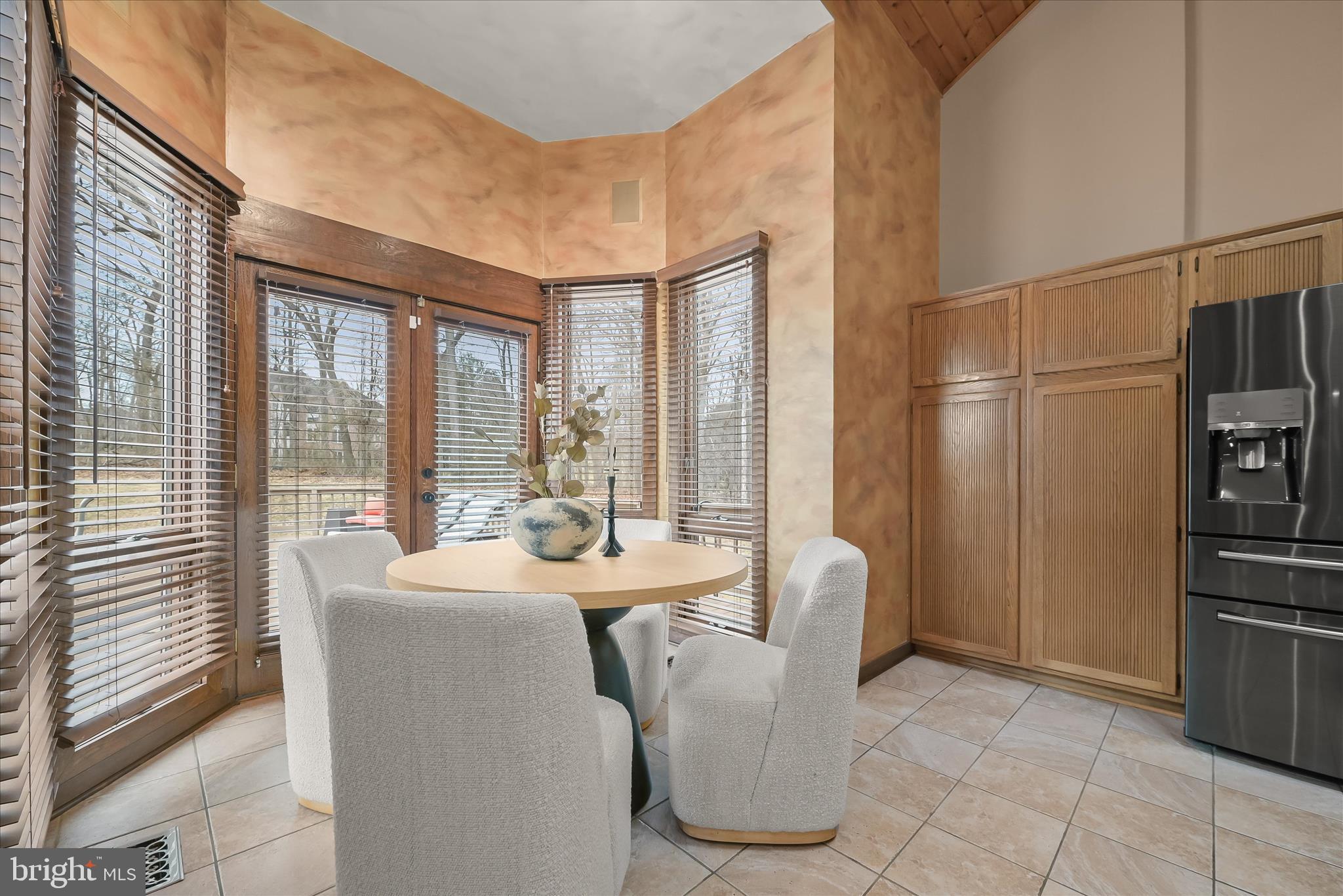 13304 Ridgewood Drive Ellicott City, MD 21042 - Photo 20 of 88 Dining Area