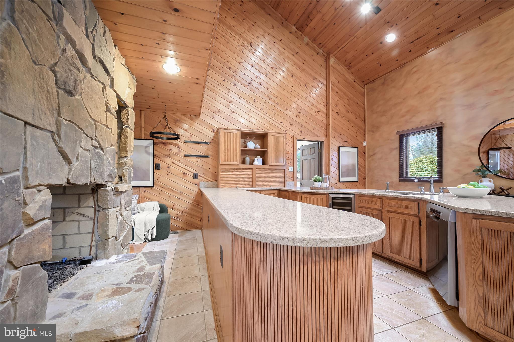 13304 Ridgewood Drive Ellicott City, MD 21042 - Photo 22 of 88 Eat-in Kitchen