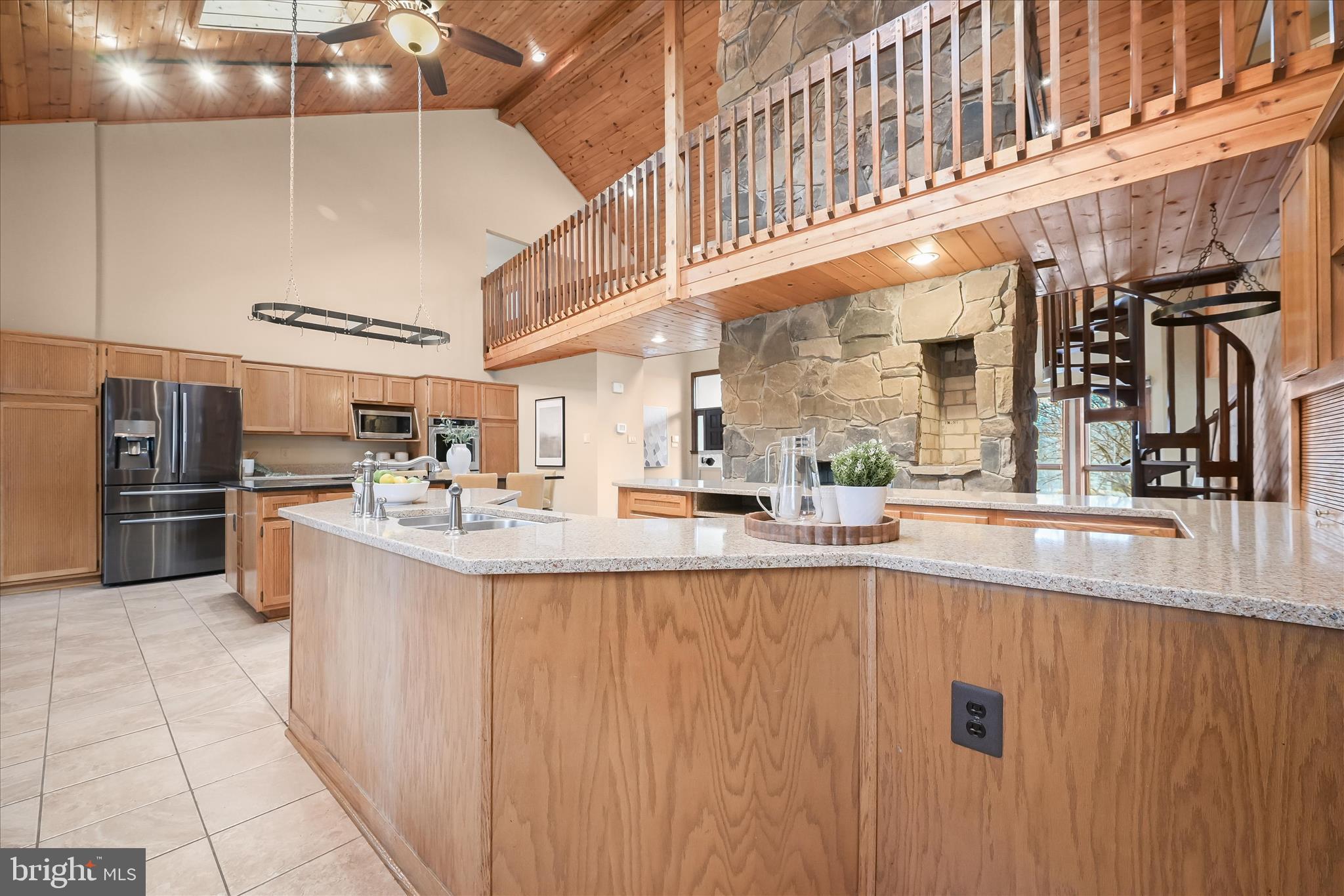 13304 Ridgewood Drive Ellicott City, MD 21042 - Photo 23 of 88 Eat-in Kitchen