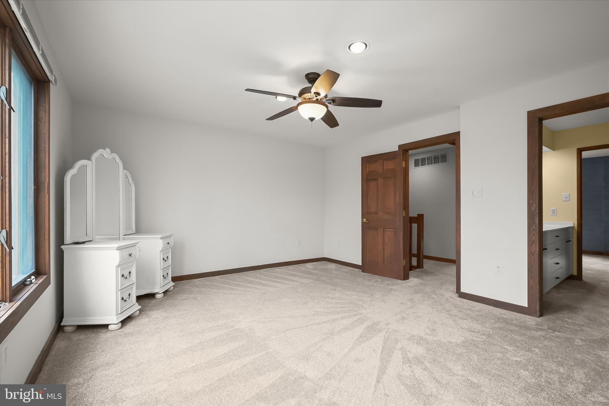 13304 Ridgewood Drive Ellicott City, MD 21042 - Photo 41 of 88 Third Bedroom