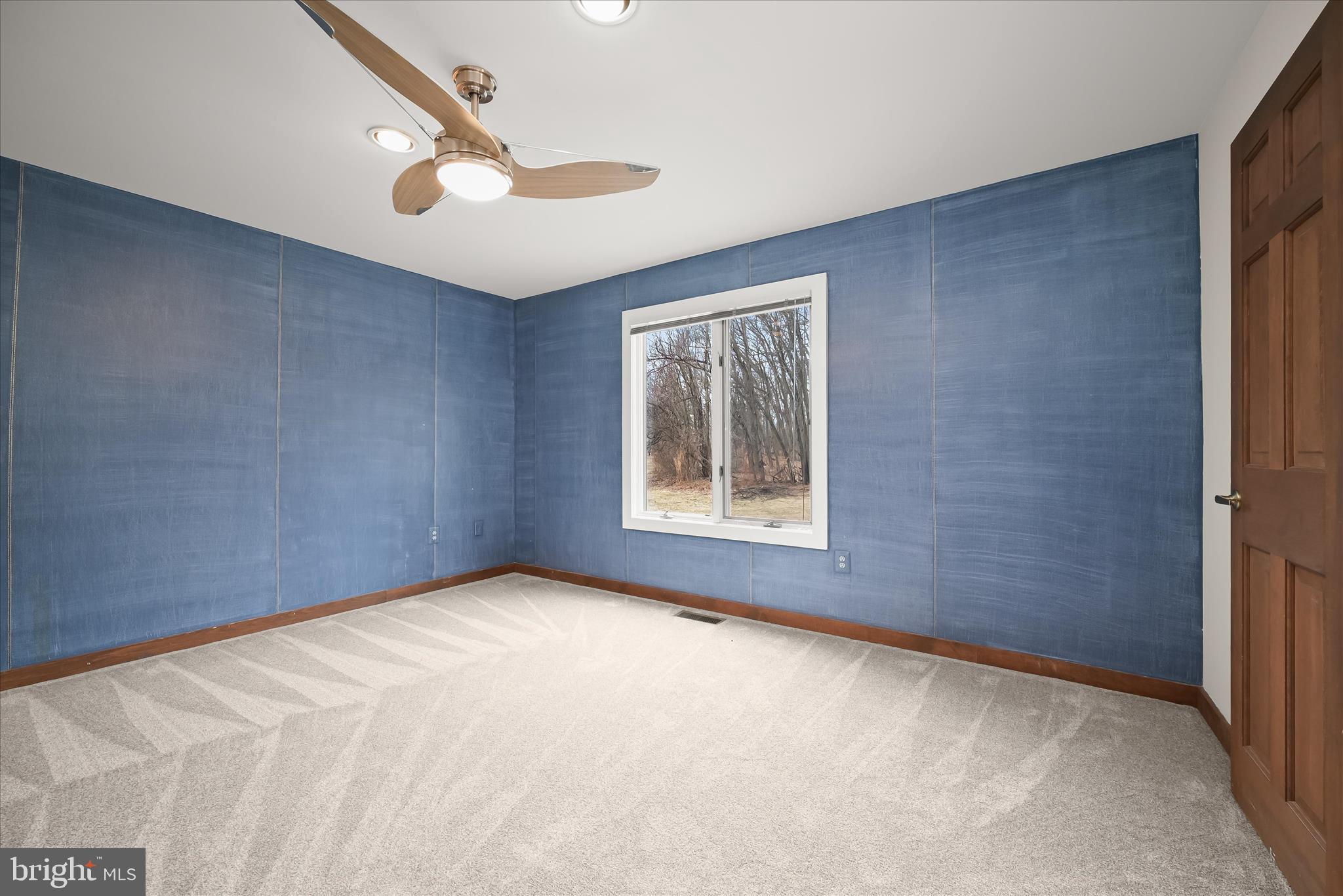 13304 Ridgewood Drive Ellicott City, MD 21042 - Photo 45 of 88 Fourth Bedroom