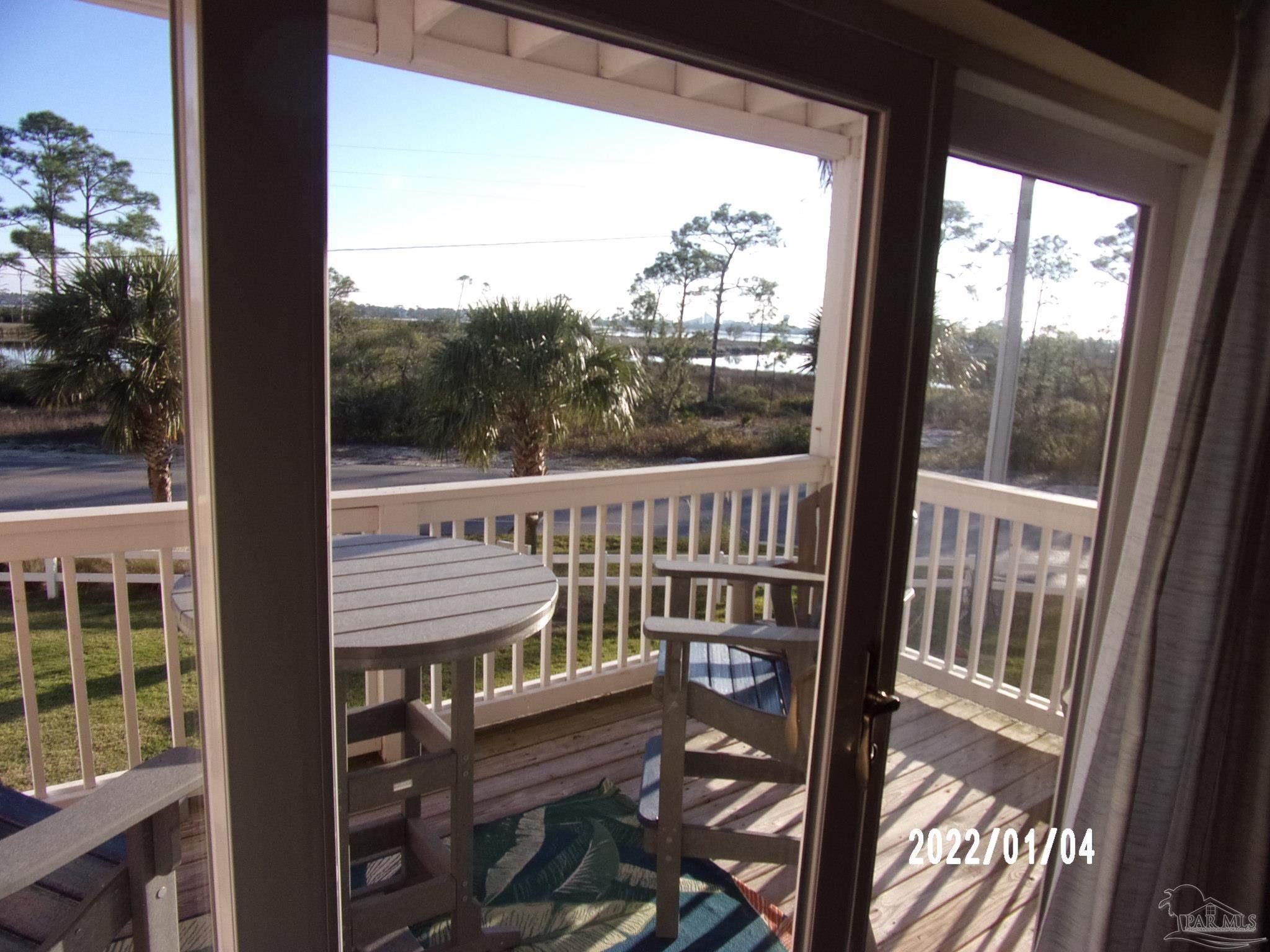 16036 Innerarity Point Road Pensacola, FL 32507 - Photo 16 of 47