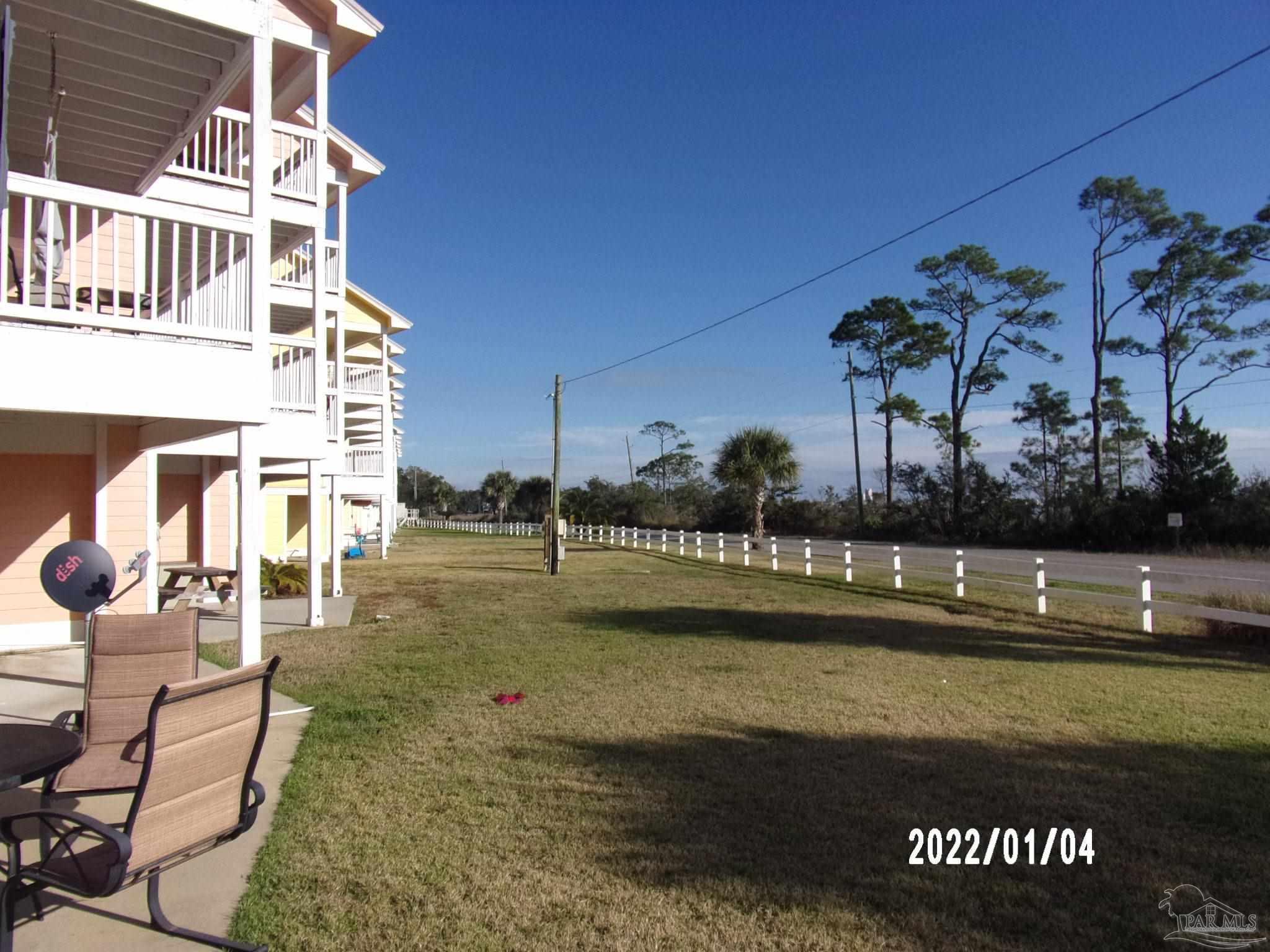 16036 Innerarity Point Road Pensacola, FL 32507 - Photo 19 of 47